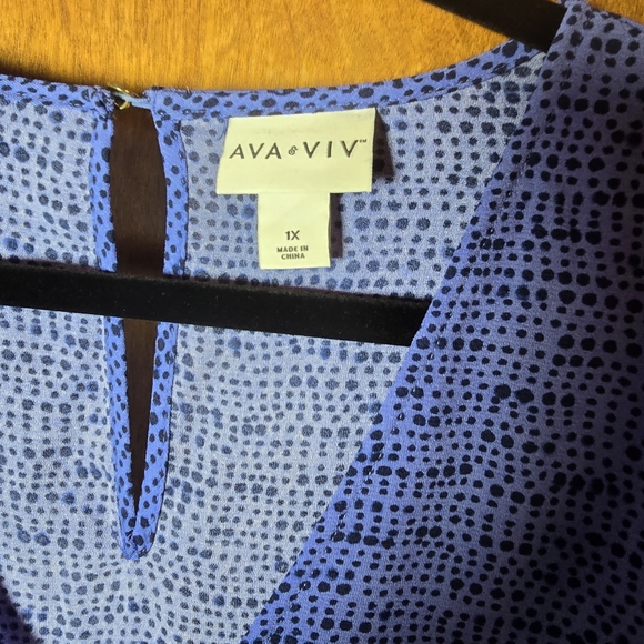 Ava & Viv Violet w/ Black Speckled Top Size 1X - Picture 5 of 7